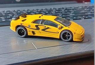 (Category: ) located in . Submitted by cargasm_collections (Listing ID 1313577945, Image 1). Description: .