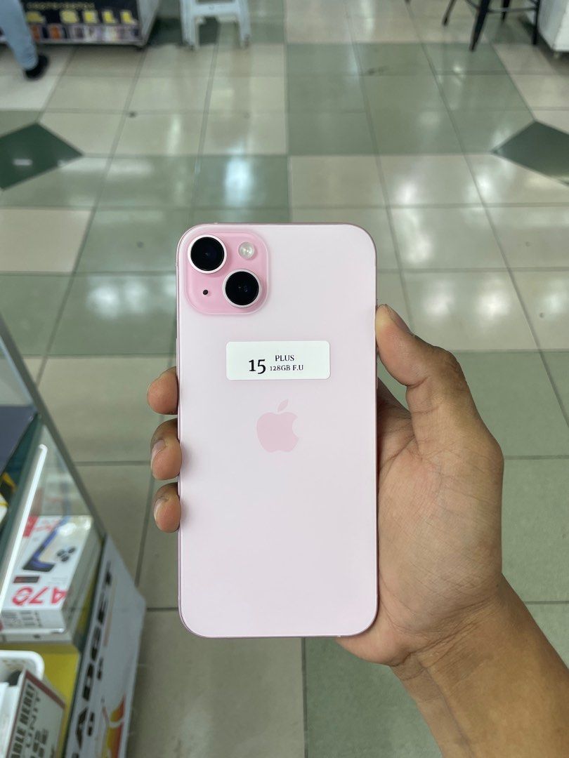 iPhone 15 Plus 128gb 98%Bh ntc openline no issues makinis 99% (Category: iPhone 15 Series) located in Manila. Submitted by benshop. (Listing ID 1422602829, Image 1). Description: FOR SALE | TRADE/SWAP BenShop Price : 32,000 php ▫️On hand: iPhone 15 Plus ▫️128gb ▫️Openline/Factory unlocked ▫️Pink ▫️98% Batt health ▫️Ntc Local Variant ▫️All Features Working INCLUSIONS & FREEBIES: *CHARGER SET *CLEAR CASE *TEMPERED GLASS MODE OF TRANSACTION: ▫️ STOR