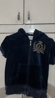 (Kategori: ) berada di . Dikirim oleh chellyaa (ID iklan 1422607106, Gambar 1). Deskripsi: .