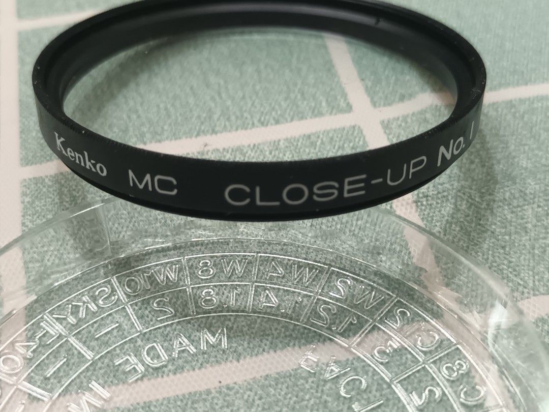 Kenko 55mm Close-Up No. 1 Multi-Coated Filter (Category: Lens & Kits) located in Calamba. Submitted by m_brian (Listing ID 1422655712, Image 3). Description: - Kenko 55mm Close-Up No. 1 Filter - Multi-coated for enhanced clarity - Specifically designed for close-up shots - Includes original box with branding and specifications.