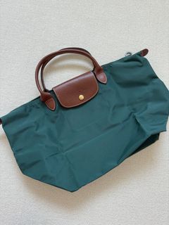 （分類：）位於 。 由 lin.closet 提交（商品編號 1422602671，圖片 1）。簡介： 。