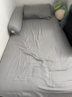 (Category: ) located in . Submitted by l1702 (Listing ID 1422605577, Image 1). Description: .