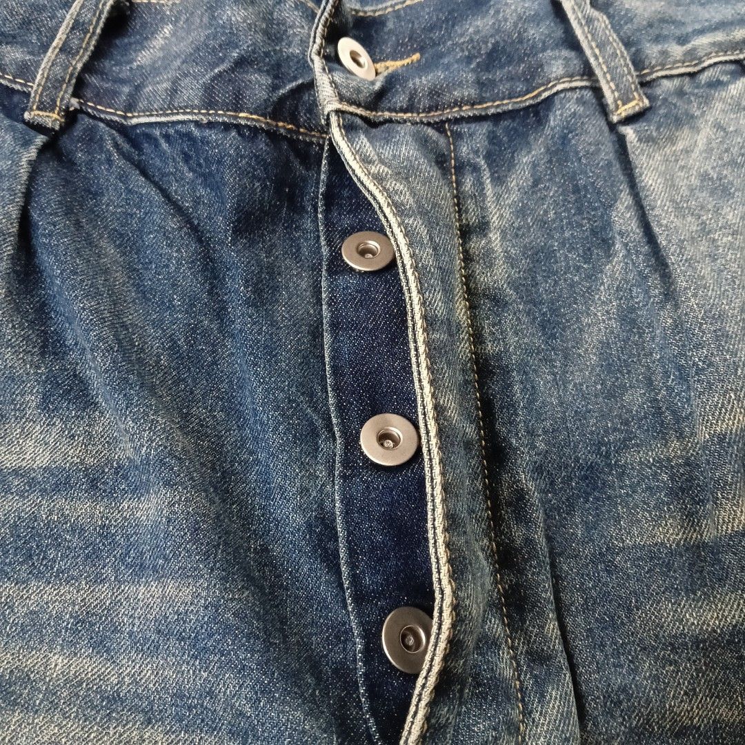 MDNS / Madness Denim Shorts / Jorts (Category: Shorts) located in Manila. Submitted by c4pybr (Listing ID 1422591408, Image 3). Description: MDNS denim shorts, size XL. Button fly, multiple pockets, and a faded vintage wash. Made in Japan. 100% cotton. Hand wash cold. Includes a wilderness survival guide. Waist - 37 Length -23 Thighs - 15 Inseam - 9.5 Hem - 12.5 1,200 SHIPPED.