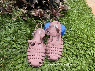 (Kategori: ) berada di . Dikirim oleh angldnr (ID iklan 1422586503, Gambar 1). Deskripsi: .