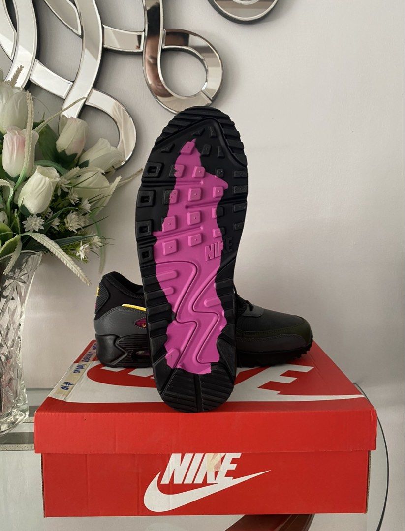 Nike Air Max 90 Gore-Tex Sneakers (Category: Sneakers) located in Caloocan City. Submitted by zephir1n (Listing ID 1422574159, Image 2). Description: - Nike Air Max 90 Gore-Tex sneakers - Colorway: Black, Grey, Yellow - Gore-Tex technology for weather protection - Pink accent on the sole - Black sole - Yellow Nike swoosh - Includes original Nike box.