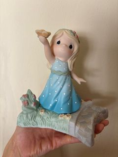 (Category: ) located in . Submitted by alally (Listing ID 1422679125, Image 1). Description: .