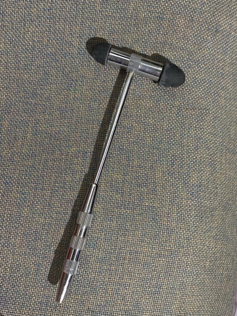 Reflex hammer (Category: Medical Supplies & Tools) located in Caloocan City. Submitted by jumbohakdog (Listing ID 1422630230, Image 1). Description: .