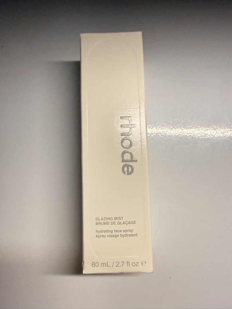 Rhode Glazing Mist Hydrating Face Spray (Category: Face Care) located in Malolos. Submitted by mainejahnery (Listing ID 1422571658, Image 1). Description: - Rhode Glazing Mist - Hydrating face spray - 80 mL / 2.7 fl oz - New and sealed in original packaging.