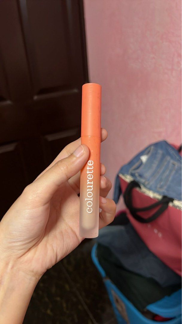 Second Base Everyday Concealer in the shade bonbon (Category: Makeup) located in Marilao. Submitted by clothesdeleona (Listing ID 1422573796, Image 1). Description: 399 po orig price neto and almost brand new pa po kasi once ko lang naman nagamit 😊 binili ko po siya ng feb 7 2026, netong feb 14 ko lang po siya ginamit open for lalamove and jnt payment first via gotyme, bank trans, cash g rfs - di siya for me.