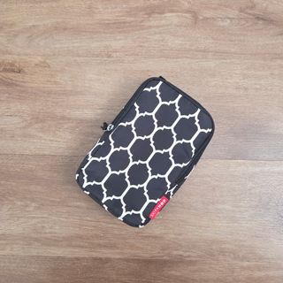 (Category: ) located in . Submitted by nineone (Listing ID 1422568673, Image 1). Description: .