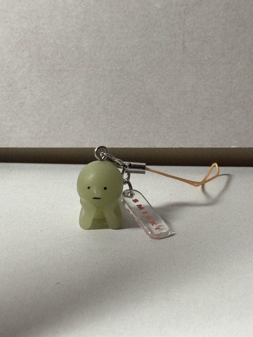 Smiski Figure Keychain “Daydreaming” (Category: Designer & Blind Box Toys) located in Quezon City. Submitted by rm.declutter (Listing ID 1422638822, Image 2). Description: .