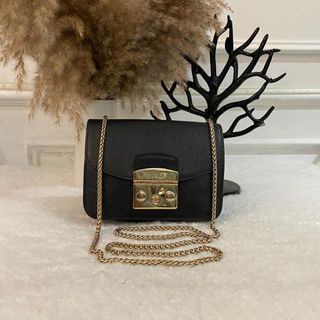 (Category: ) located in . Submitted by ipohvintagestore (Listing ID 1422604813, Image 1). Description: .