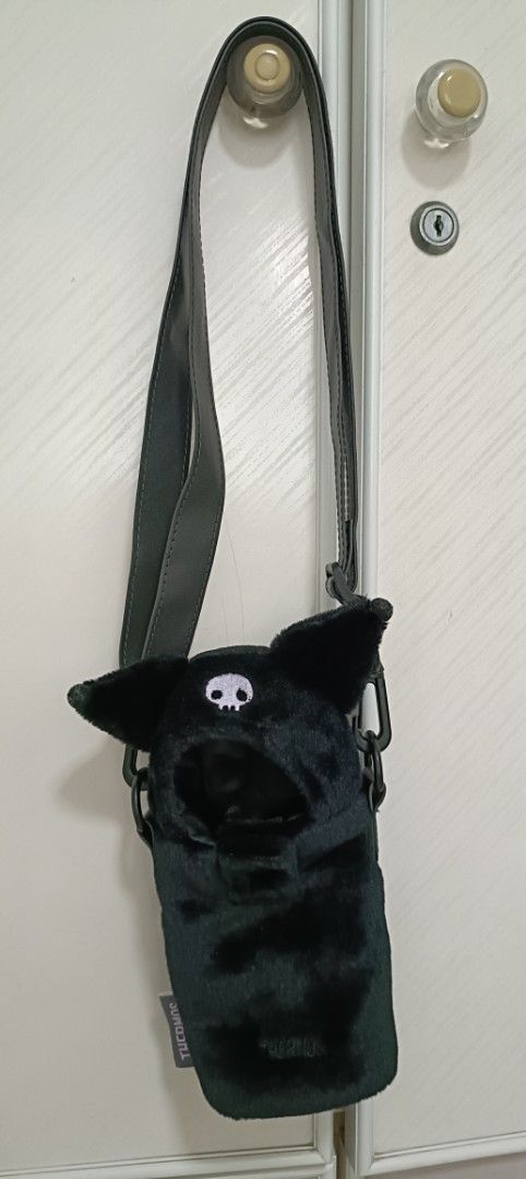 Thermos Kuromi Bottle Carrier464433427011358720