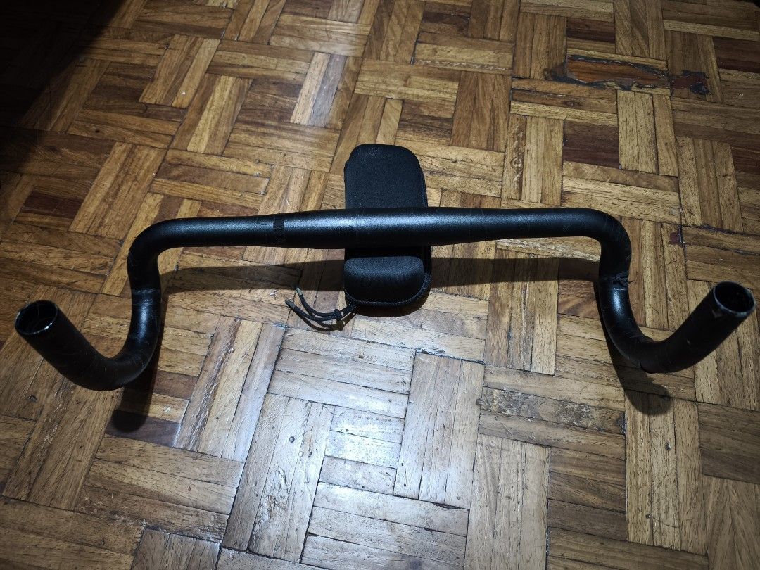 Unbranded dropbar 40cm (Category: Bicycles) located in Las Pinas. Submitted by trident88 (Listing ID 1422596410, Image 2). Description: unbranded dropbar 40cm no meet up. pickup only or delivery thru lalamove at buyers expense .
