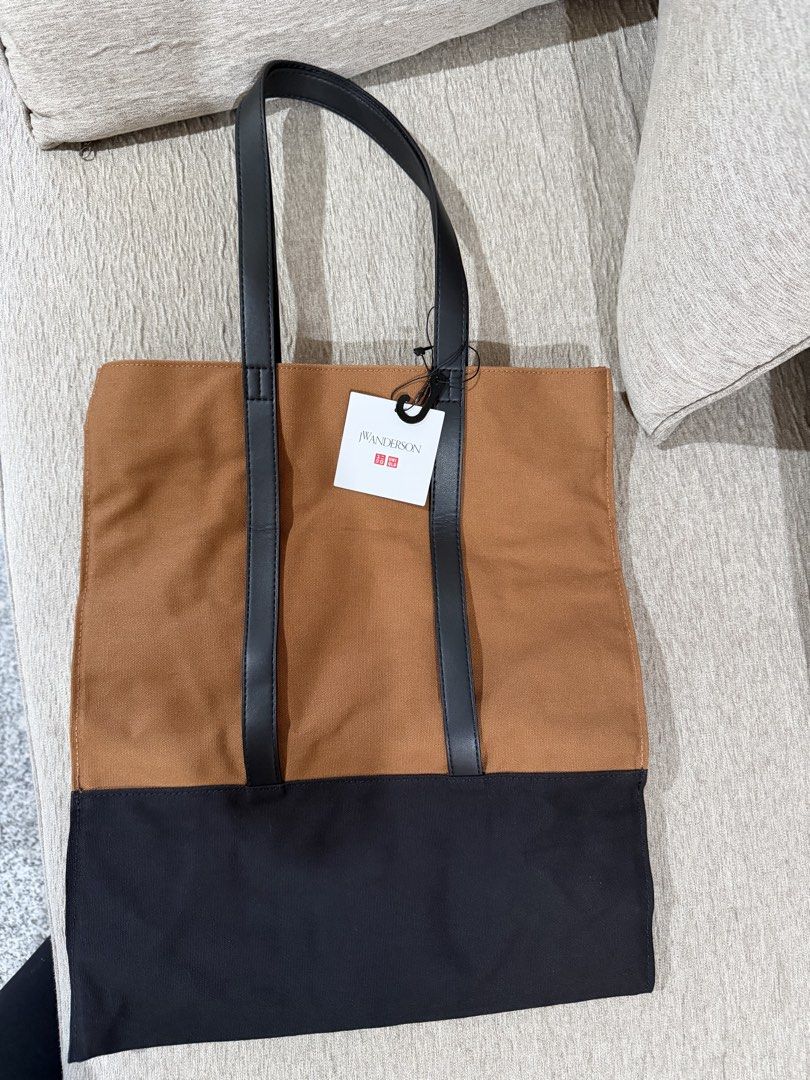Uniqlo JW Anderson Tote Bag, Women's Fashion, Bags & Wallets, Tote Bags ...