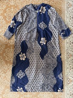 (Category: ) located in . Submitted by clothesfairymama (Listing ID 1422711893, Image 1). Description: .