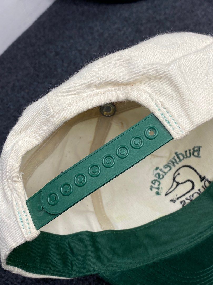 Vintage Budweiser Ducks Unlimited (Category: Caps & Hats) located in Angeles City. Submitted by beracahstitchesxwears (Listing ID 1422603237, Image 3). Description: .