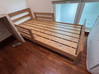 (Category: ) located in . Submitted by pennelope (Listing ID 1422665451, Image 1). Description: .
