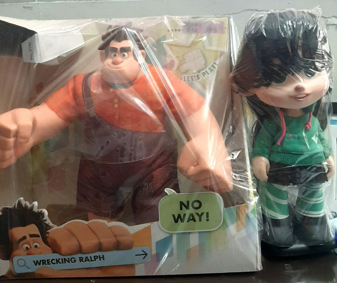WRECK IT RALPH VANELOPPE VON SC (Category: Figurines & Statues) located in Valenzuela. Submitted by havenstoybarn_ (Listing ID 1419995906, Image 3). Description: FS RALPH NA LANG AVAIL P3,500 ONLY BRAND NEW SI RALPH, PRE LOVED SI VANELLOPPE. RARE HARD TO FIND FIGURES BATTERY OPERATED. MALAKI VANELLOPE SOLD.