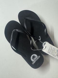(Category: ) located in . Submitted by acffashion31 (Listing ID 1422552295, Image 1). Description: .
