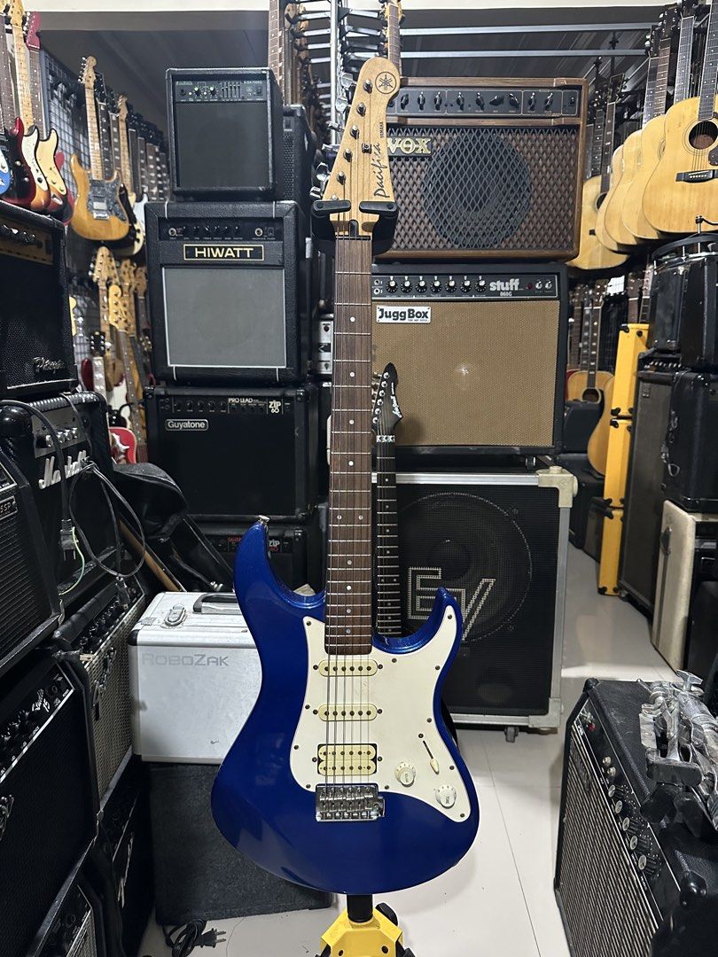 Yamaha Pacifica Electric Guitar (Category: Musical Instruments) located in Binan City. Submitted by asherkv13 (Listing ID 1422547947, Image 1). Description: .