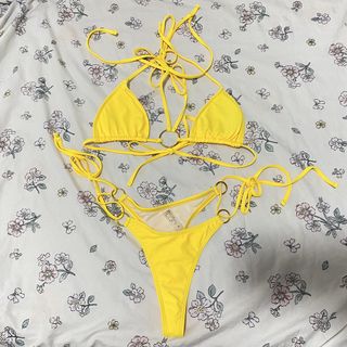 (Category: ) located in . Submitted by erlyyyx (Listing ID 1422695462, Image 1). Description: .