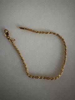 (Category: ) located in . Submitted by shopwithivy (Listing ID 1422845148, Image 1). Description: .