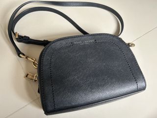 （分類：）位於 。 由 claraxwing 提交（商品編號 1422747224，圖片 1）。簡介： 。