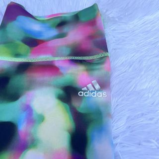 (Category: ) located in . Submitted by drei_declutter (Listing ID 1422839736, Image 1). Description: .
