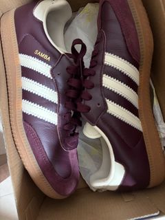 (Category: ) located in . Submitted by cheapcloset_ (Listing ID 1422825715, Image 1). Description: .