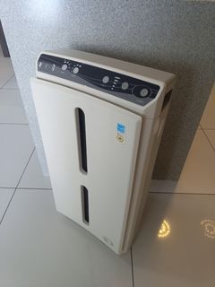 (Category: ) located in . Submitted by sell_cheapcheap (Listing ID 1422767699, Image 1). Description: .