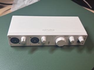 （分類：）位於 。 由 anguschan1001 提交（商品編號 1422891057，圖片 1）。簡介： 。