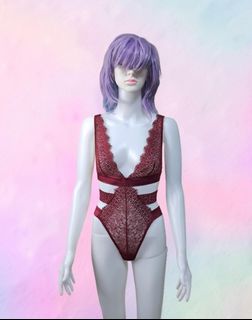 (Category: ) located in . Submitted by whennasboutique (Listing ID 1422782890, Image 1). Description: .