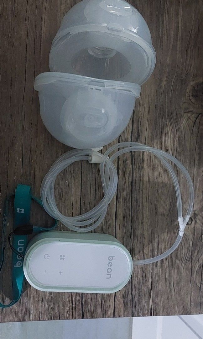Bean FloWonder Double Electric Breast Pump (Category: Breastfeeding & Bottle Feeding) located in Agdangan. Submitted by chuisstuff (Listing ID 1422854797, Image 1). Description: - Bean FloWonder double electric breast pump - Comes with a user manual complete accessories rfs: spare pump location: Cabuyao Laguna/BGC.