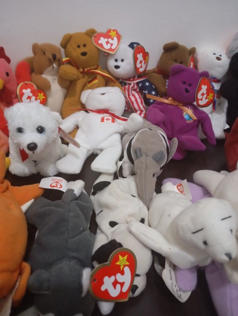 Beanie babies 28pcs set (Category: Plushies & Soft Toys) located in Las Pinas. Submitted by quick_deals_great_finds2 (Listing ID 1422857940, Image 3). Description: Selling as set 28pcs 800.