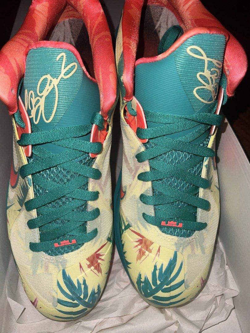 BELOW SRP BNDS LeBron 9 Low LeBronald Palmer (Category: Sneakers) located in Quezon City. Submitted by declutteringfunkos (Listing ID 1365524528, Image 3). Description: LeBron 9 Low Size 12 GITD Sole BNDS.