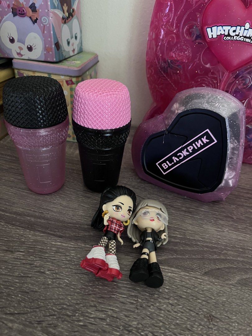 Blackpink Collectible Figures with Microphone (Category: Figurines & Statues) located in Cebu City. Submitted by abct1 (Listing ID 1422777512, Image 1). Description: - Blackpink collectible figure set - Includes: - Two figures - Two microphone toys - Heart-shaped container with Blackpink logo - Ideal for Blackpink fans and collectors..