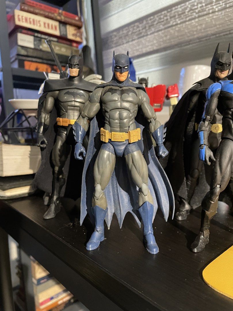 DC Icons Batman Action Figure (Category: Figurines & Statues) located in Makati City. Submitted by curated_finds73 (Listing ID 1422781613, Image 3). Description: - Batman action figure - Detailed sculpt - Classic blue and grey color scheme - Features a yellow utility belt - Fully articulated for dynamic poses - Part of a Batman figure collection - No box wys wyg - Pls refer to last 2 pics for actual item.