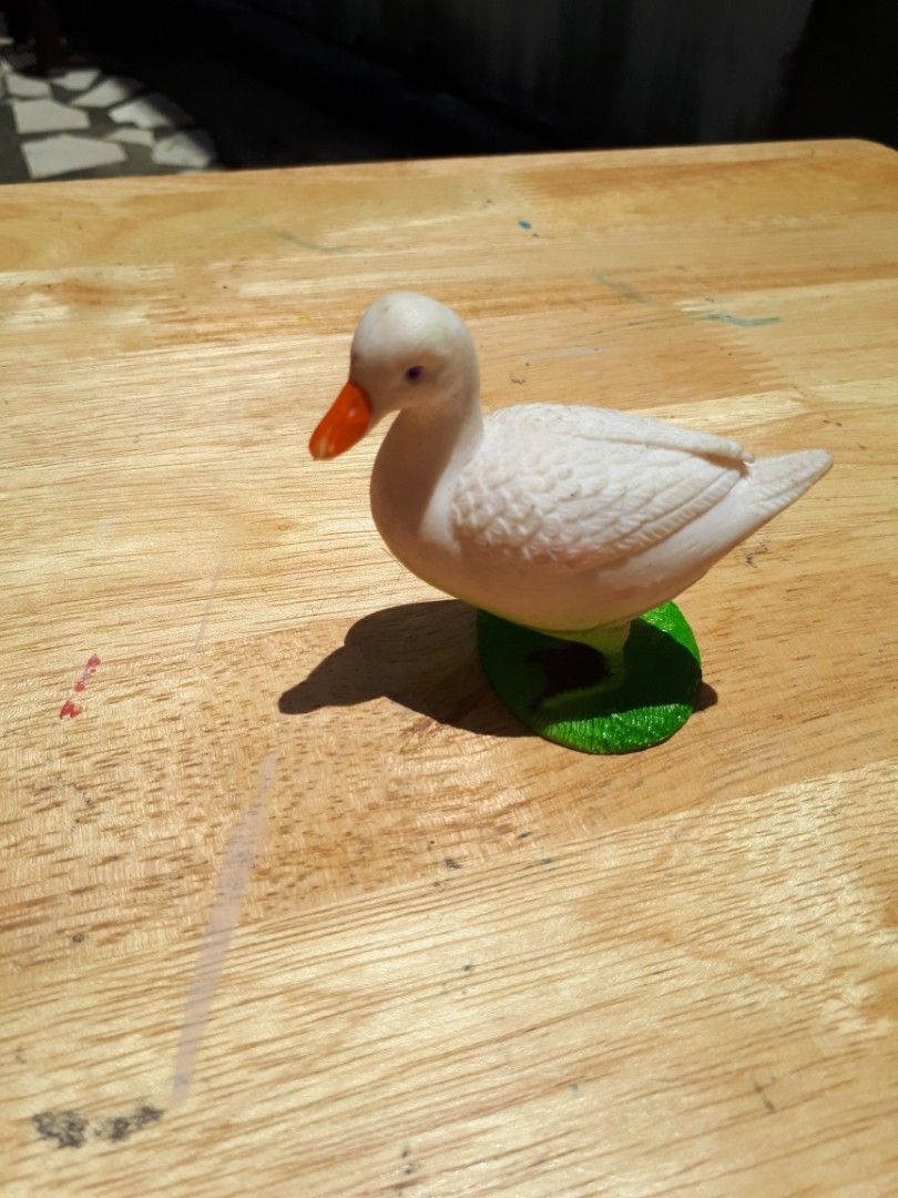 Duck display toy (Category: Designer & Blind Box Toys) located in Quezon City. Submitted by secretluxuryshop (Listing ID 1422830197, Image 1). Description: .