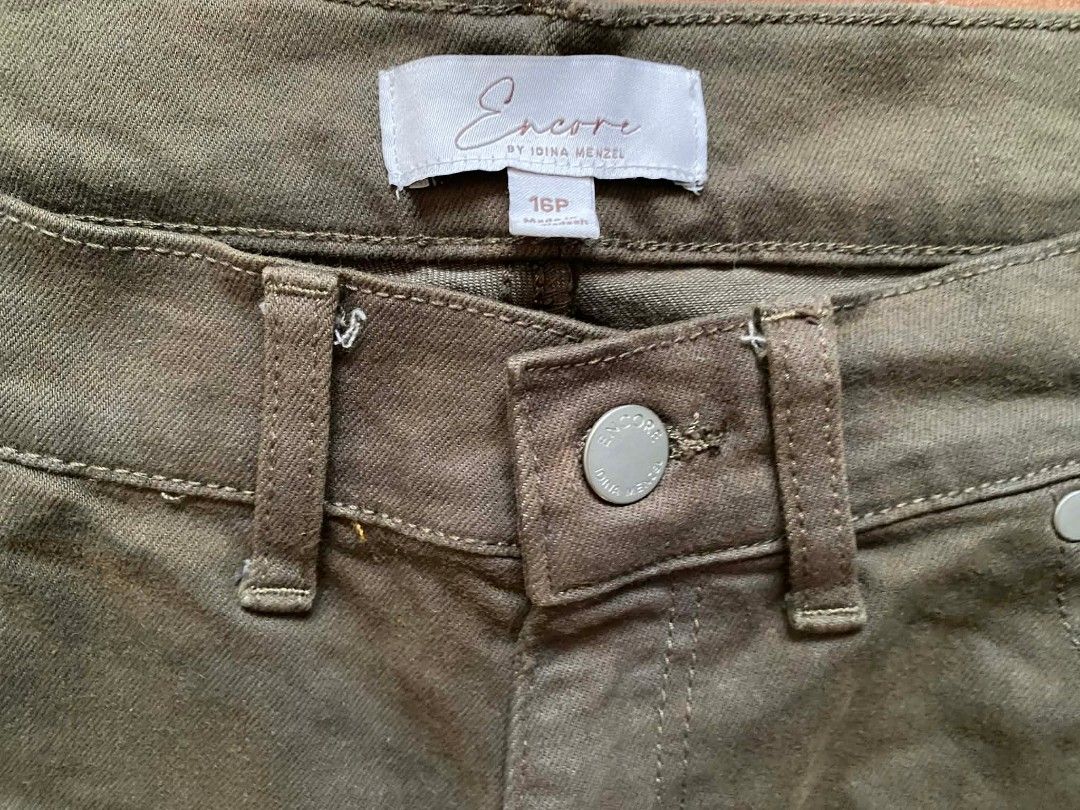 Encore by Irina Henzel Olive Green Culottes (Category: Other Bottoms) located in Manila. Submitted by amari3270 (Listing ID 1422752339, Image 3). Description: - Encore by Irina Henzel culottes - Olive green - Size 16P - Button and zipper closure - Two front pockets - Wide leg design - Raw hem.