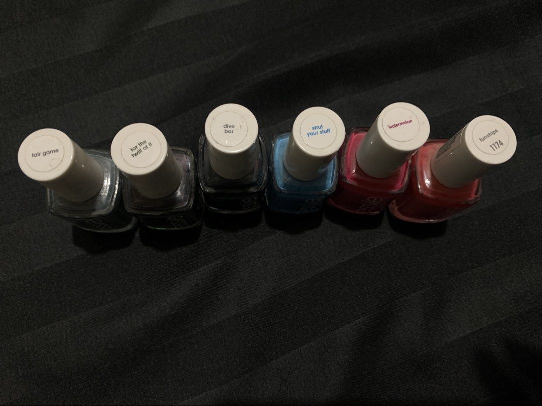 Essie Nail Polish Set (Category: Hands & Nails) located in San Mateo. Submitted by bluhydrangea (Listing ID 1422858463, Image 2). Description: 250 each 1,300 as a set.