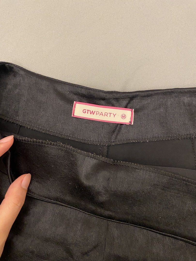 GTW Party Black Shorts - Size M (Category: Shorts) located in Mandaluyong City. Submitted by weakassbitch (Listing ID 1422816995, Image 2). Description: - 9/10 - used once only - Size: M - Features a side zipper - Smooth, possibly suede-like texture .