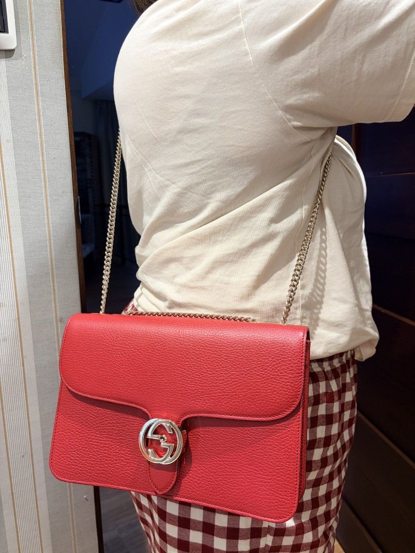 Gucci Red Leather Shoulder Bag (Category: Luxury Bags & Wallets) located in Caloocan City. Submitted by fiercestone-c8e70e (Listing ID 1422815035, Image 3). Description: selling low - no card, no dustbag, no receipt - Authentic Gucci shoulder bag - Vibrant red leather - interlocking G logo - Chain strap - Flap closure - Textured leather finish - Medium size.