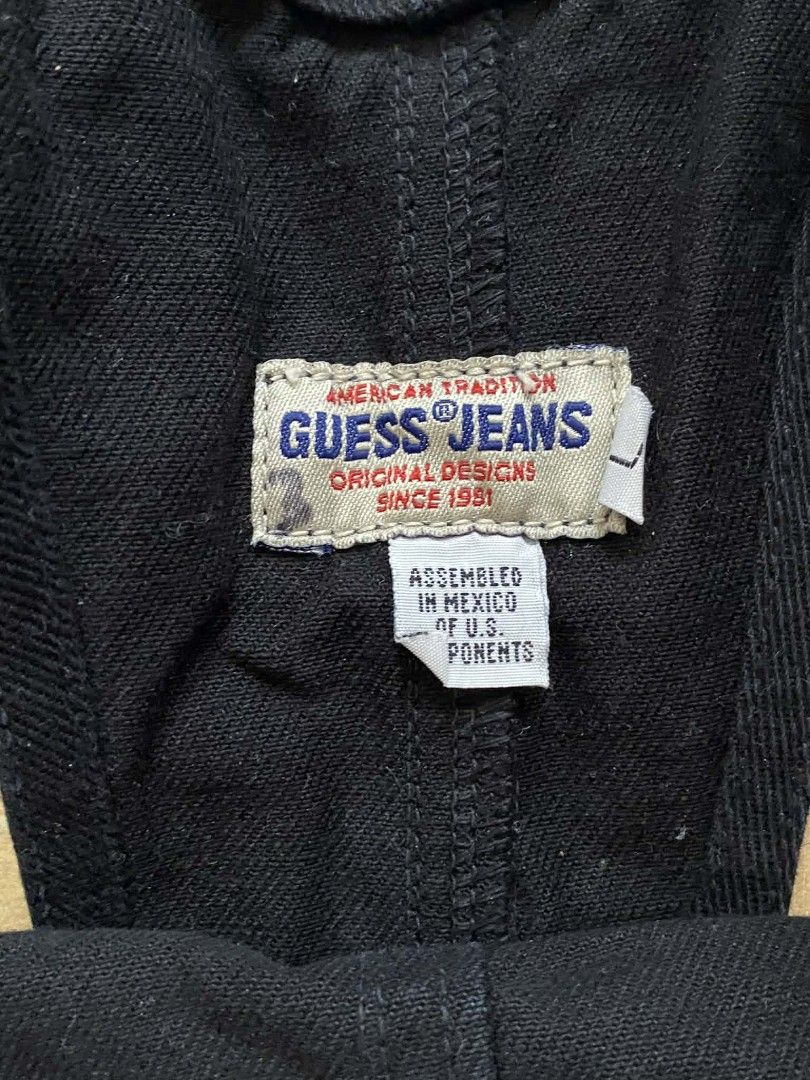 Guess Jeans Black Overalls Shorts (Category: Jumpsuits) located in Manila. Submitted by amari3270 (Listing ID 1422750079, Image 2). Description: - Guess Jeans overalls shorts - Adjustable straps - Button closures on sides - Front and back pockets - Guess Jeans logo on back pocket - Made in Mexico.
