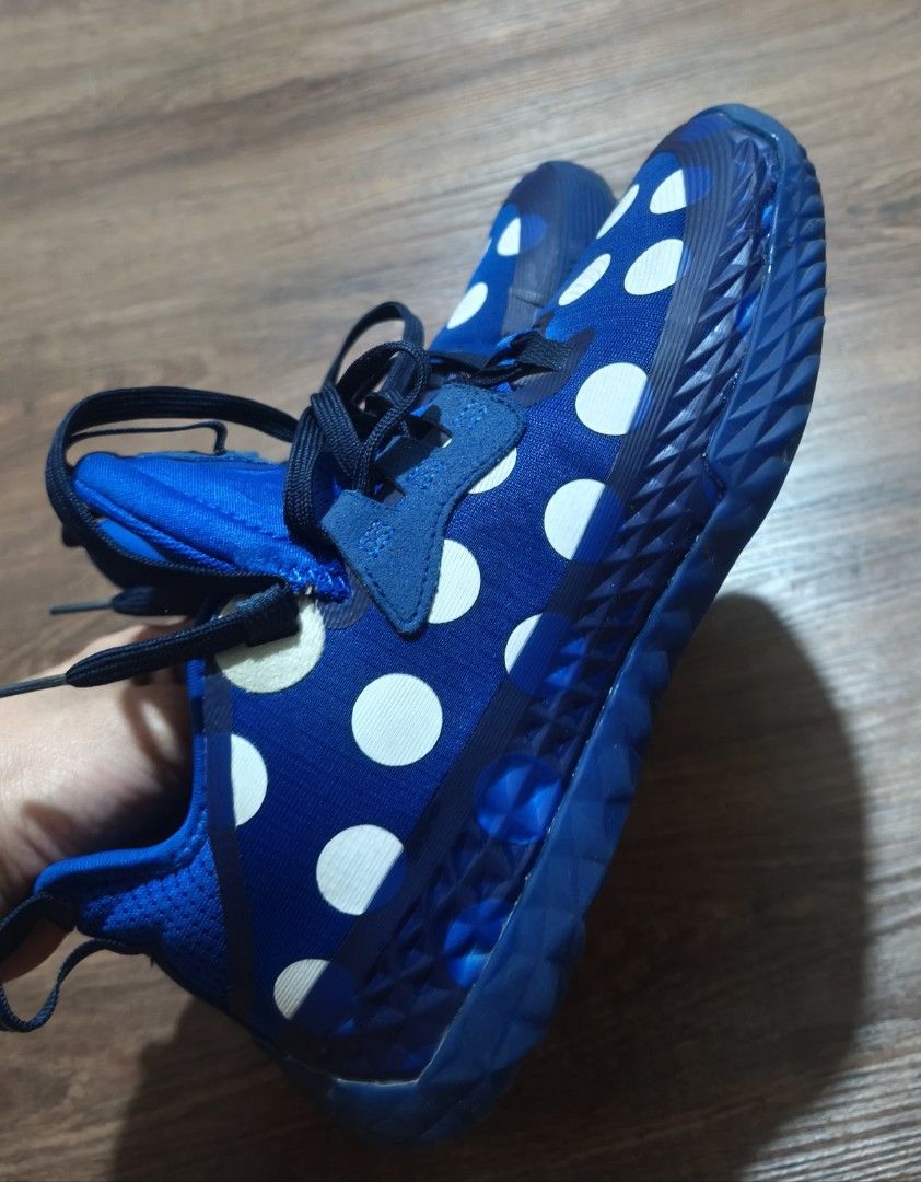 Harden Vol 5 (Category: Sneakers) located in Manila. Submitted by cyclestuff (Listing ID 1422885606, Image 2). Description: Harden Vol 5 Few times used Size 7.5-8 US Men Check photo to appreciate Last price posted Available until it is posted.
