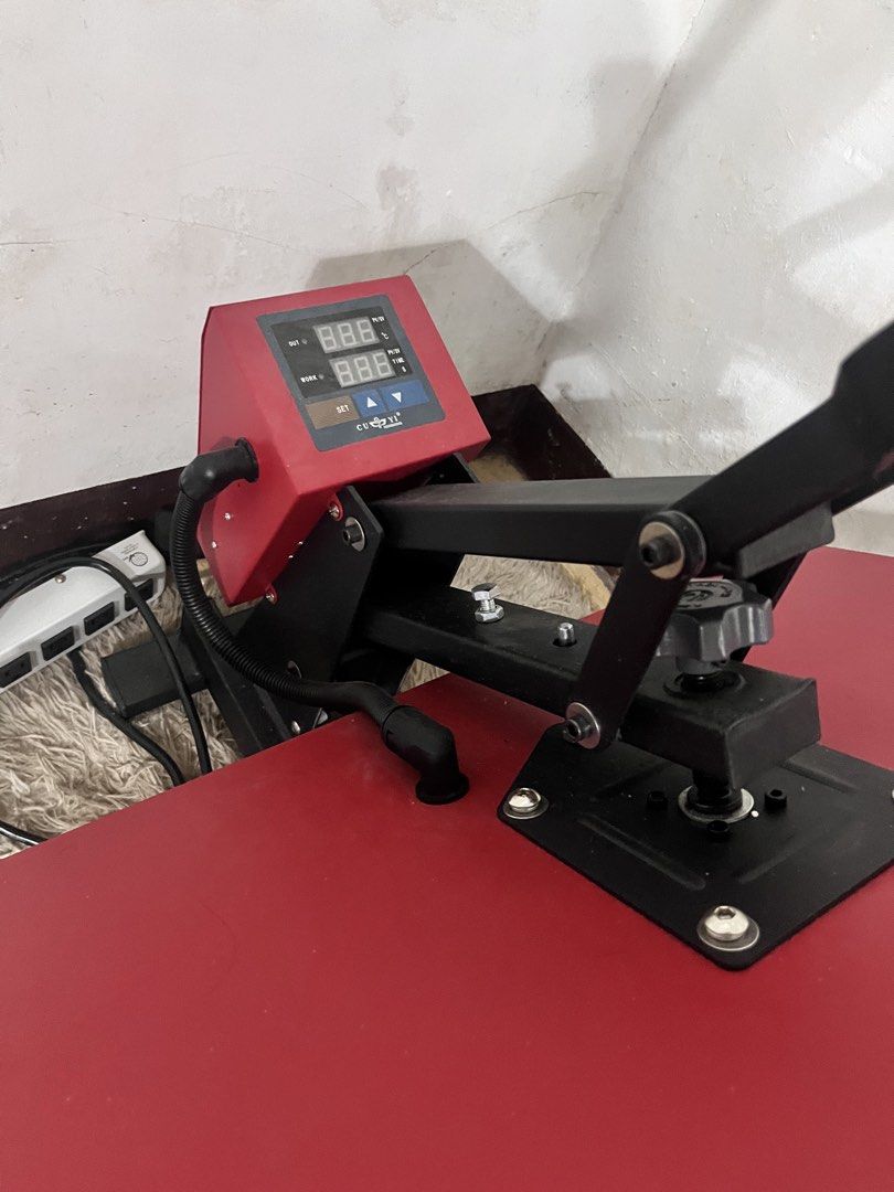 Heat Press Machine (Category: Craft Supplies & Tools) located in Valenzuela. Submitted by emspenaloza (Listing ID 1422774017, Image 2). Description: Cuyi Heat Press Machine ✅40x60 ✅No Issue ✅Almost Brand ✅December 2025 lang binili -for pick only para ma test nyo -negotiable RFS: busy sa work, wala na time sa business Bagbaguin, Valenzuela City.
