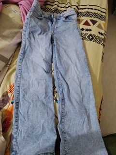 (Category: ) located in . Submitted by madtb (Listing ID 1422822781, Image 1). Description: .