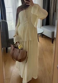 (Category: ) located in . Submitted by prelovedpreloved_126 (Listing ID 1422790893, Image 1). Description: .