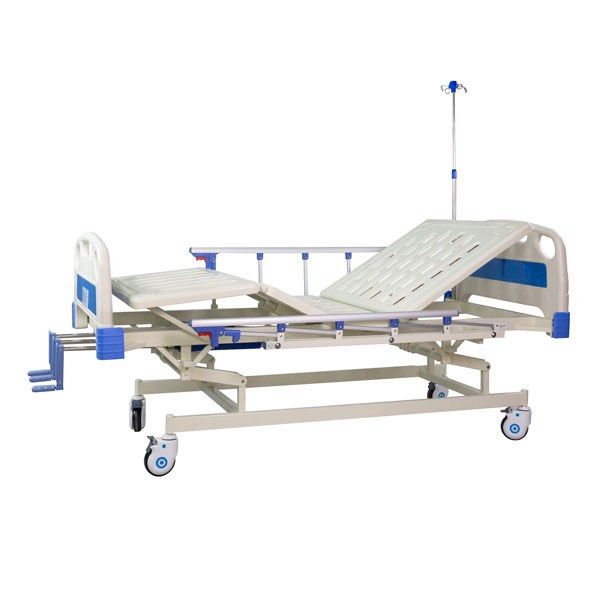 Hospital Bed 3-Crank with Egg Foam (Category: Medical Supplies & Tools) located in Pasig City. Submitted by declutterbyjade (Listing ID 1422715239, Image 2). Description: Bought Dec 19! Used for less than 2 months. Comes with egg foam, leather mattress, bedside table, and IV stand Check gdrive here for actual look of the bed (headboard is disassembled for now) and its condition (yung pag taas baba ng sa ulo, paanan, pati po ng height) https://dri