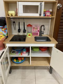 (Category: ) located in . Submitted by r8boo (Listing ID 1422725302, Image 1). Description: .